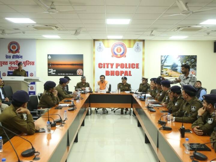 MP News Bhopal Indore Commissioner system completes one year Narottam Mishra said crime decreased ANN MP News: भोपाल-इंदौर में कमिश्रर प्रणाली को हुआ एक साल, गृहमंत्री का दावा- दोनों शहरों में कम हुआ क्राइम