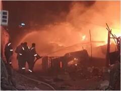 नोएडा के सेक्टर-93 में लगी भीषण आग, आसपास के इलाके में मची भगदड़