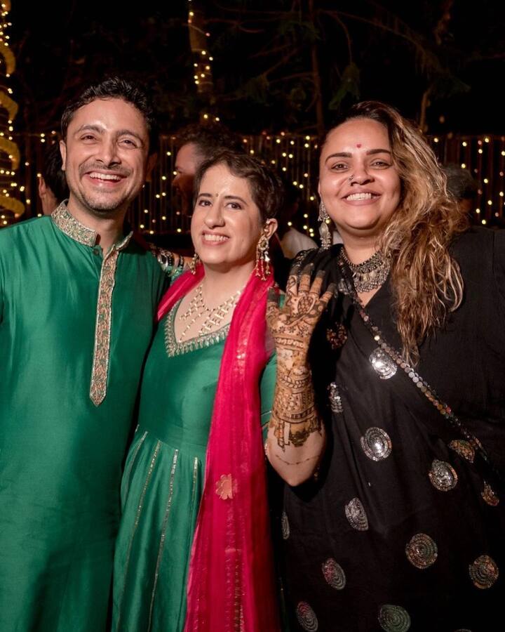 मालूम हो कि इसी साल गुनीत मोंगा ने अपने बॉयफ्रेंड सनी कपूर के साथ सगाई की थी.