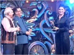 ITA अवॉर्ड में एबीपी न्यूज की धूम, एंकर रुबिका लियाकत को मिला बेस्ट चैट शो का अवॉर्ड