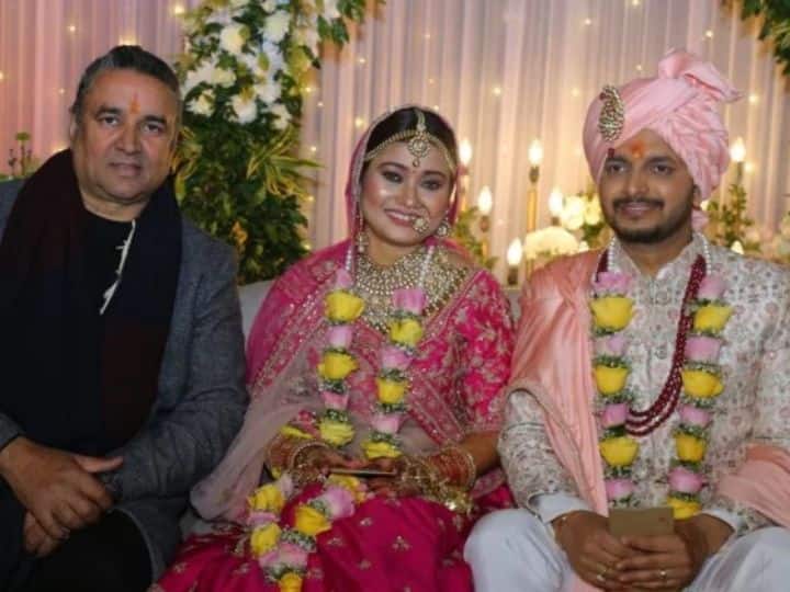 छोटे पर्दे के 'TRP मामा' बने दूल्हे राजा, परितोष त्रिपाठी की शादी में इन फिल्मी सितारों ने बढ़ाई रौनक