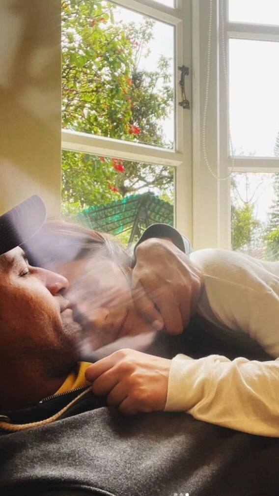 ভিক্যাটের রোম্যান্টিক ছুটিযাপন