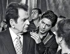 Shah Rukh Khan ਨੂੰ ਆਪਣਾ ਬੇਟਾ ਮੰਨਦੇ ਸਨ Dilip Kumar, 'ਟਰੈਜਡੀ ਕਿੰਗ' ਦੇ 100ਵੇਂ ਜਨਮਦਿਨ 'ਤੇ ਜਾਣੋ ਇਹ ਦਿਲਚਸਪ ਕਹਾਣੀ