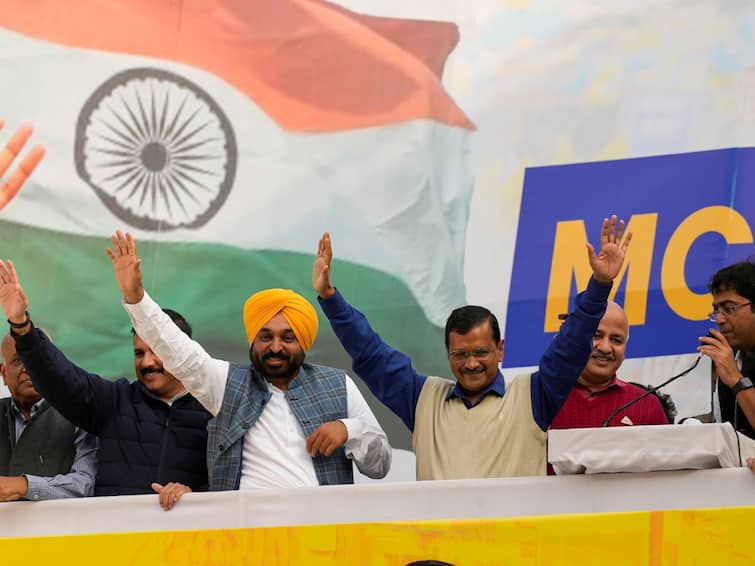After MCD Win, AAP Calls National Council Meeting On Dec 18, Likely To Discuss 2024 LS Polls After MCD Win, AAP Calls National Council Meeting On Dec 18, Likely To Discuss 2024 LS Polls