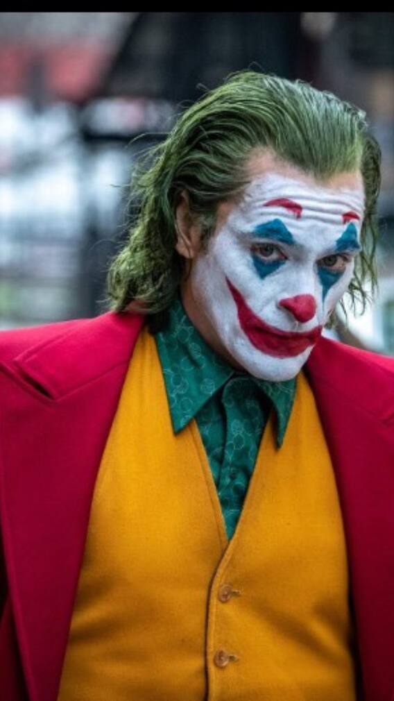 ফার্স্ট লুক ফিনিক্সের!