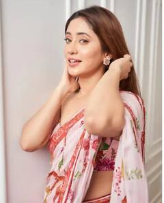 Mohsin Khan ਨਾਲ ਸੀਰੀਅਸ ਰਿਲੇਸ਼ਨਸ਼ਿਪ 'ਚ ਰਹਿ ਚੁੱਕੀ ਹੈ Shivangi Joshi , ਕੁੱਝ ਅਜਿਹੀ ਰਹੀ ਅਦਾਕਾਰਾ ਦੀ ਲਵ ਲਾਈਫ