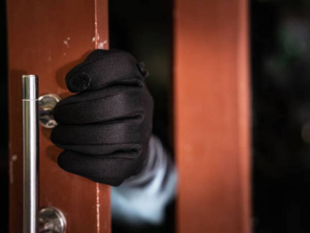 Reel To Real As Man Threatens HR Head To Extort Rs 12 Lakh, Inspired By Web Series Reel To Real As Man Takes Inspiration From Web Series, Threatens HR Head To Extort Rs 12 Lakh Reel To Real As Man Threatens HR Head To Extort Rs 12 Lakh, Inspired By Web Series