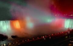 Canada: પ્રમુખ સ્વામી શતાબ્દી મહોત્સવ, નાયગ્રા ધોધ પર કરાઈ રોશની, જુઓ તસવીરો