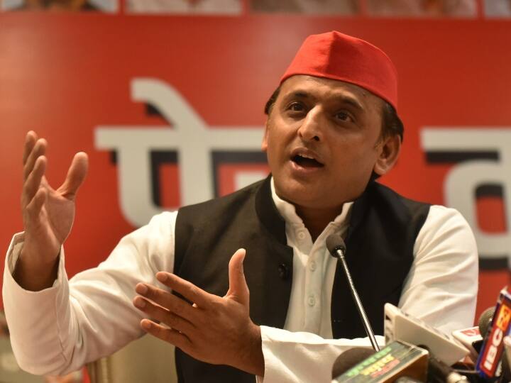 UP Politics Samajwadi Party Chief Akhilesh Yadav want enter in Politics of Delhi Why UP Politics: क्यों दिल्ली की राजनीति में जाना चाहते हैं सपा प्रमुख अखिलेश यादव? जानिए वजह