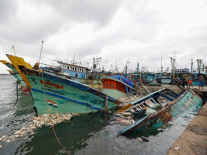 Tamilnadu cyclone Mandus 5 killed thousands took shelter in shelter home चक्रवात 'मंडूस' का कहर, 5 लोगों की मौत, हजारों ने शेल्टर होम में ली शरण