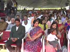 एक बार फिर भूपेंद्र पटेल के हाथों में गुजरात की कमान, BJP ने CM के शपथ ग्रहण समारोह को बनाया मेगा शो, देखें तस्वीरें