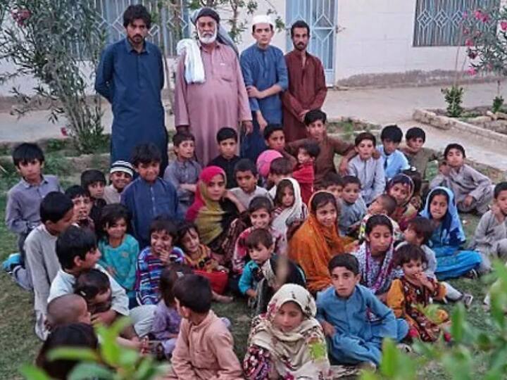 Pakistani man with 54 children and 6 wives passed away, know who was Haji Abdul Majeed