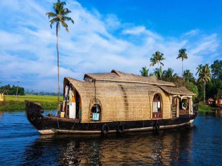புத்தாண்டுக்கு ஃபேமிலி ட்ரிப் செல்ல 5 மிஸ் செய்யக்கூடாத இடங்கள்!