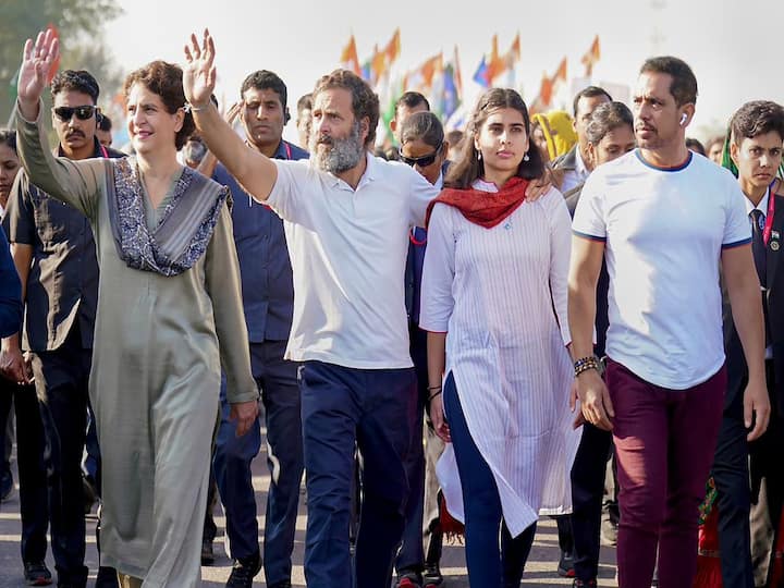 Congress leader Priyanka Gandhi, her husband Robert Vadra, their daughter, and hundreds of women joined Rahul Gandhi as the Bharat Jodo Yatra resumed from the neighbouring Bundi region in Rajasthan on Monday, which is being commemorated as Women's Empowerment Day. (Image Source: PTI)