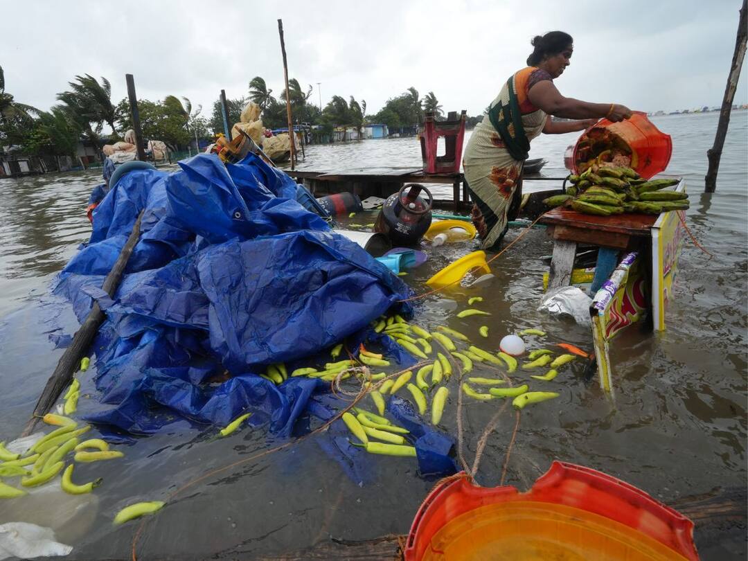 Heavy Rains Likely In Tamil Nadu, Schools In Some Districts Closed Heavy Rains Likely In Tamil Nadu, Schools In Some Districts Closed Heavy Rains Likely In Tamil Nadu, Schools In Some Districts Closed