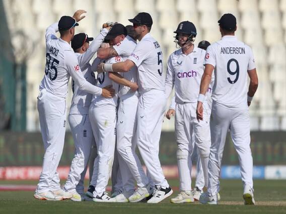 ENG vs PAK 2ND TEST: రెండో టెస్టులో ఉత్కంఠపోరులో పాకిస్థాన్ పై ఇంగ్లండ్ విజయం ENG vs PAK 2ND TEST: రెండో టెస్టులో ఉత్కంఠపోరులో పాకిస్థాన్ పై ఇంగ్లండ్ విజయం