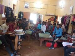 बस्तर के सरकारी हॉस्टलों में अव्यवस्था का बोलबाला, शौच के लिए बाहर जाते हैं छात्र, संभागीय छात्र संघ ने की यह मांग