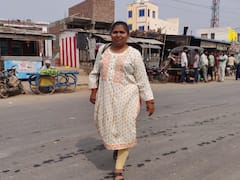 మహిళతో మాట కలిపిన డాక్టర్, లాడ్జిలో పక్కపక్క రూంలు - చివరికి దిమ్మతిరిగే షాక్!