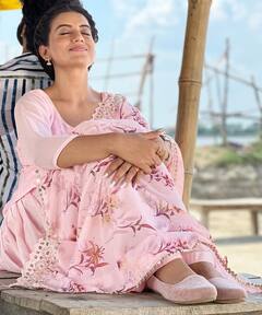 Akshara Singh से Aamrapali Dubey तक, शादीशुदा एक्टर्स से जुड़ा इन भोजपुरी हसीनाओं का नाम