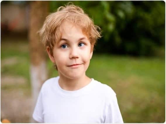 Child Health: बच्चों की आंखों को इस तरह इफेक्ट करता है भैंगापन, जानें इससे जुड़ी हर एक बात Child Health: बच्चों की आंखों को इस तरह इफेक्ट करता है भैंगापन, जानें इससे जुड़ी हर एक बात