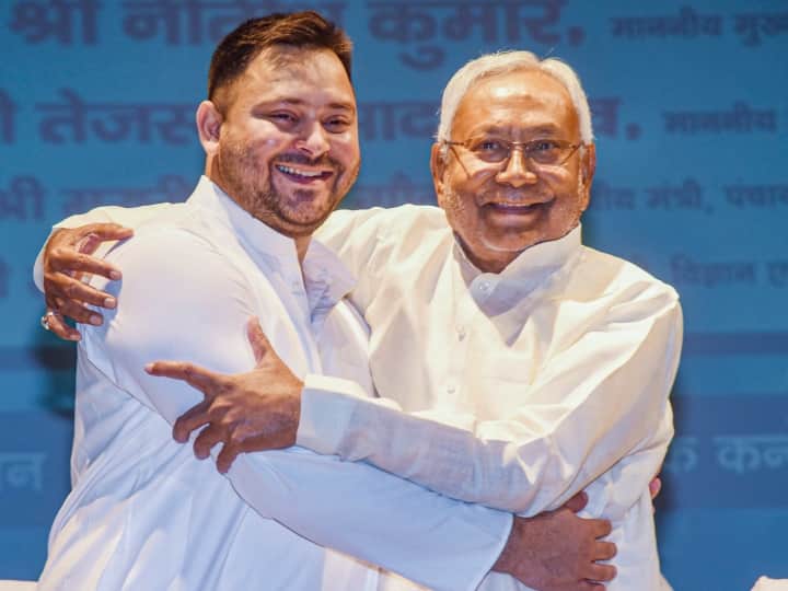 Nitish Kumar Told on Tejashwi Yadav Leadership for Bihar Said He has been speaking since the beginning Bihar News: 'हम तो शुरू से बोल रहे हैं, ई तो करबे करेगा', 2025 में तेजस्वी के नेतृत्व पर बोले मुख्यमंत्री नीतीश कुमार