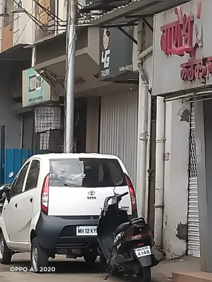 सामाजिक संघटना, कॉंग्रेस, राष्ट्रवादी काँग्रेस, शिवसेना यांनी पुकारलेल्या पुणे बंदचा परिणाम आज दिसून येत आहे.