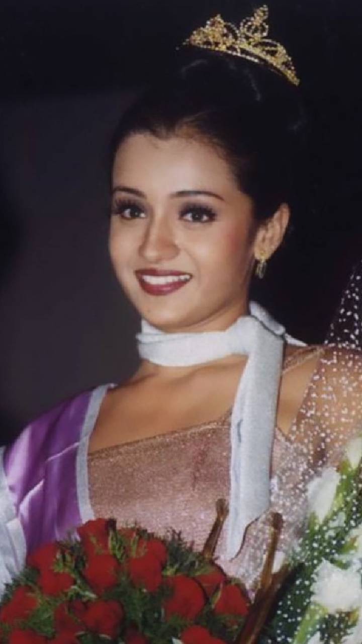 'மிஸ் சேலம்  ' , 'மிஸ் மெட்ராஸ்' ,  'மிஸ் இந்தியா' ஆகிய பட்டங்களுக்கு சொந்தக்காரர் திரிஷா