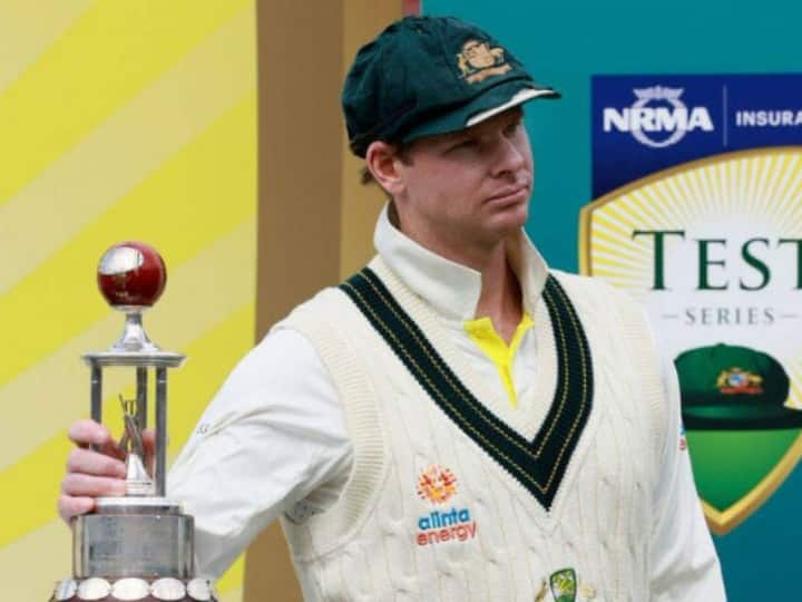 Steve Smith Viral Photo: बैगी ग्रीन कैप पर स्टीव स्मिथ ने दी सफाई, कहा- चूहों ने इसे कुतर दिया था Steve Smith clarifies on baggy green cap says rats gnawed it AUS vs WI Test Series Viral Photo On Social Media Steve Smith Viral Photo: बैगी ग्रीन कैप पर स्टीव स्मिथ ने दी सफाई, कहा- चूहों ने इसे कुतर दिया था