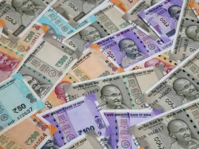 No plan to remove image of Mahatma Gandhi from Indian currency notes said Central Government Lord Laxmi and Ganesh on Currency Notes: चलनी नोटांवर गणपती, लक्ष्मीची प्रतिमा? केंद्र सरकारने संसदेत दिली महत्त्वाची माहिती