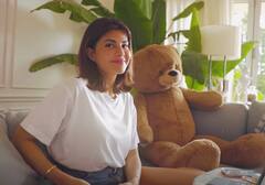 Jacqueline Fernandez Home: लिविंग रूम से लग्जरी वॉक-इन क्लोजेट तक, एक नजर डालिए जैकलीन फर्नांडिस के खूबसूरत आशियाने की ओर...