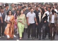 राहुल गांधी का हाथ थामे साथ-साथ चलती दिखीं दिगांगना सूर्यवंशी, कांग्रेस की Bharat Jodo Yatra में हुईं शामिल