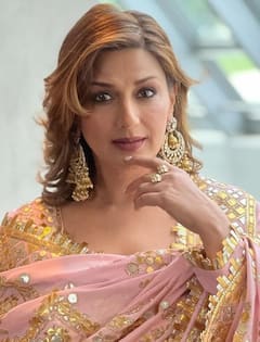 Bollywood Actress : આ અભિનેત્રીઓ કે જેમણે લગ્ન બાદ ફિલ્મ ઈન્ડસ્ટ્રીને હંમેશા માટે કરી દીધું અલવિદા