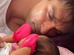 Bipasha Basu Daughter Pics: एक महीने की हुई बिपाशा बसु-करण ग्रोवर की बेटी, देखिए देवी के साथ कपल की वायरल तस्वीरें