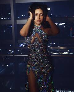 Bhumi Pednekar Photos:  'టాయిలెట్' బ్యూటీ  భూమి మైండ్ బ్లోయింగ్ లుక్