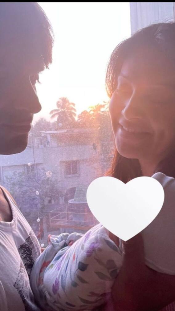 ১ মাস পূর্তি বিপাশা-কন্যার