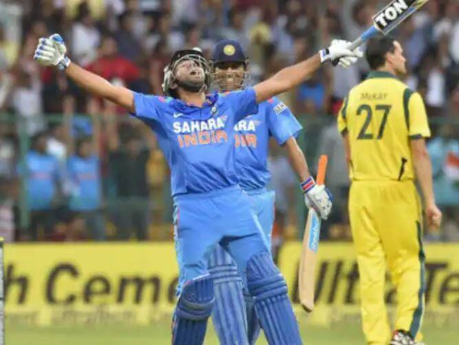 ਇਸ ਦੇ ਨਾਲ ਹੀ ਰੋਹਿਤ ਸ਼ਰਮਾ ਵੀ ਇਸ ਸੂਚੀ 'ਚ ਤੀਜੇ ਨੰਬਰ 'ਤੇ ਹਨ। ਦਰਅਸਲ, ਰੋਹਿਤ ਸ਼ਰਮਾ ਨੇ ਸਾਲ 2013 'ਚ ਆਸਟ੍ਰੇਲੀਆ ਖਿਲਾਫ ਆਖਰੀ 10 ਓਵਰਾਂ 'ਚ 96 ਦੌੜਾਂ ਬਣਾਈਆਂ ਸਨ। ਇਸ ਤਰ੍ਹਾਂ ਰੋਹਿਤ ਸ਼ਰਮਾ ਦਾ ਨਾਂ ਵੀ ਤੀਜੇ ਨੰਬਰ 'ਤੇ ਦਰਜ ਹੈ।