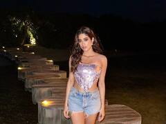 Janhvi Kapoorने समुद्रकिनाऱ्यावर केलं नवं फोटोशूट, फोटो चर्चेत!