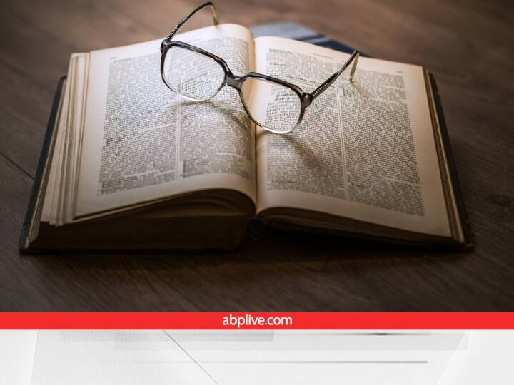 शिक्षा- मूलांक 4 वालों को शिक्षा के क्षेत्र में बेहद सकारात्मक परिणाम देखने को मिलेंगे. इस मूलांक के जो छात्र लंबे समय से किसी प्रतियोगी परीक्षा की तैयारी कर रहे थे उन्हें इस साल सफलता मिल सकती है. कुछ छात्रों का विदेश में पढ़ने का सपना भी इस साल पूरा हो सकता है.