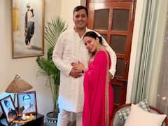 लड़खड़ाती नजर आईं श्रद्धा आर्या, पति ने दिया सहारा, लोग बोले- ड्रिंक की हुई है क्या?