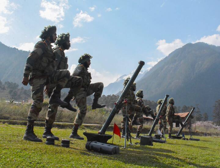 After Galwan now India and Chinese troops clash in Tawang Sector in Arunachal Pradesh injuries both sides India China Face-off: गलवान के बाद पहली बार तवांग में भारत-चीन सैनिकों के बीच झड़प, 300 से ज्यादा पीएलए को जवानों ने पीछे खदेड़ा