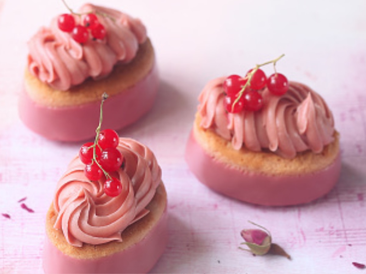 Raspberry Chocolate Cup Cake(Image Source: Getty)