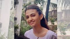 চেনেন একে? নামী বলিউড তারকার কন্যা এই কিশোরী