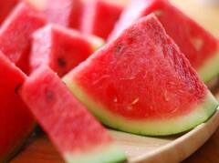 कलिंगड लागवडीतून मिळवा लाखोंचा नफा