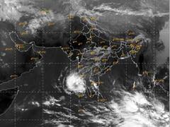 TN Rain Alert: கேரள-கர்நாடக கடலோரப்பகுதிகளில் உருவானது காற்றழுத்த தாழ்வு பகுதி.. தொடரும் மழை.. இன்றைய வானிலை நிலவரம் இதோ..