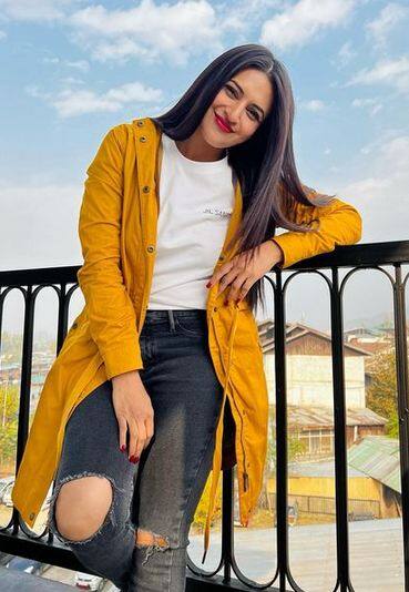 38 ਸਾਲ ਦੀ ਹੋਈ 'ਯੇ ਹੈ ਮੁਹੱਬਤੇਂ' ਦੀ ਅਦਾਕਾਰਾ ਦਿਵਯੰਕਾ ਤ੍ਰਿਪਾਠੀ