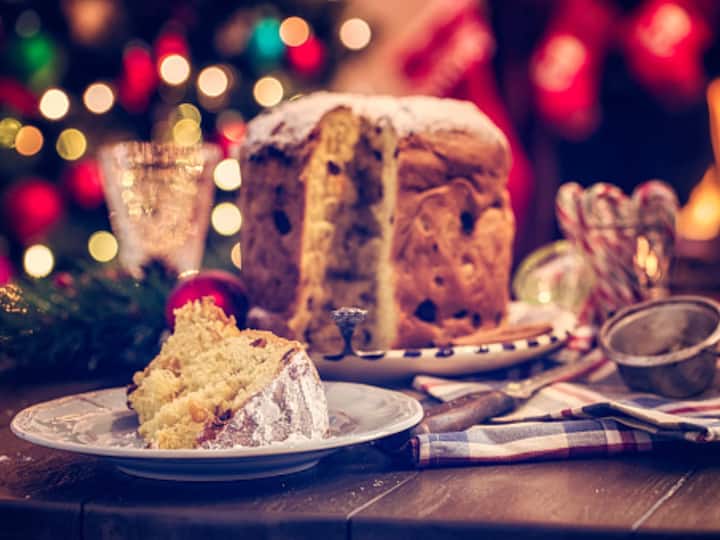 Christmas Cake History : ख्रिसमसच्या दिवशी केक कापण्याची परंपरा फार पूर्वीपासून सुरु आहे.