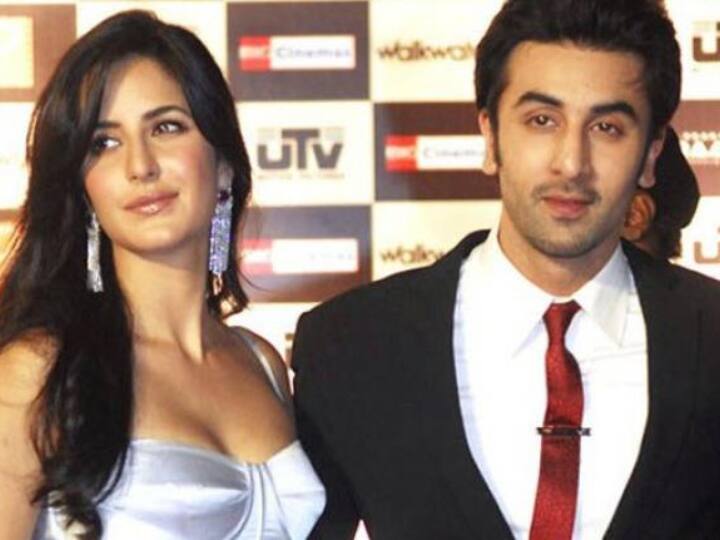 दीपिका पादुकोण से ब्रेकअप के बाद रणबीर कैटरीना कैफ के साथ रिलेशनशिप में आए थे. वहीं, जब कैटरीना से भी उनका ब्रेकअप हो गया तो वे साल 2017 की फिल्म 'जग्गा जासूस' में कैटरीना के साथ दिखे.