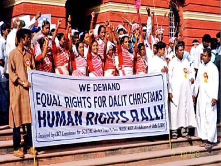 SC status for Dalits No panel formed to consider reservation status for Dalit converts Government informs கிறிஸ்தவ, இஸ்லாமிய தலித்துகளுக்கு பட்டியலின அந்தஸ்து வழங்கப்படுமா? அந்தர் பல்டி அடித்த மத்திய அரசு..!