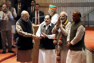 Gujarat Election Result 2022: ગુજરાત ચૂંટણીમાં જીતનો શ્રેય PM મોદીએ અમિત શાહના બદલે કોને આપ્યો ?