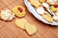 Biscuits Health Risk : ডায়েট কন্ট্রোল করছেন অথচ বিস্কিট খাচ্ছেন ? সে কী !